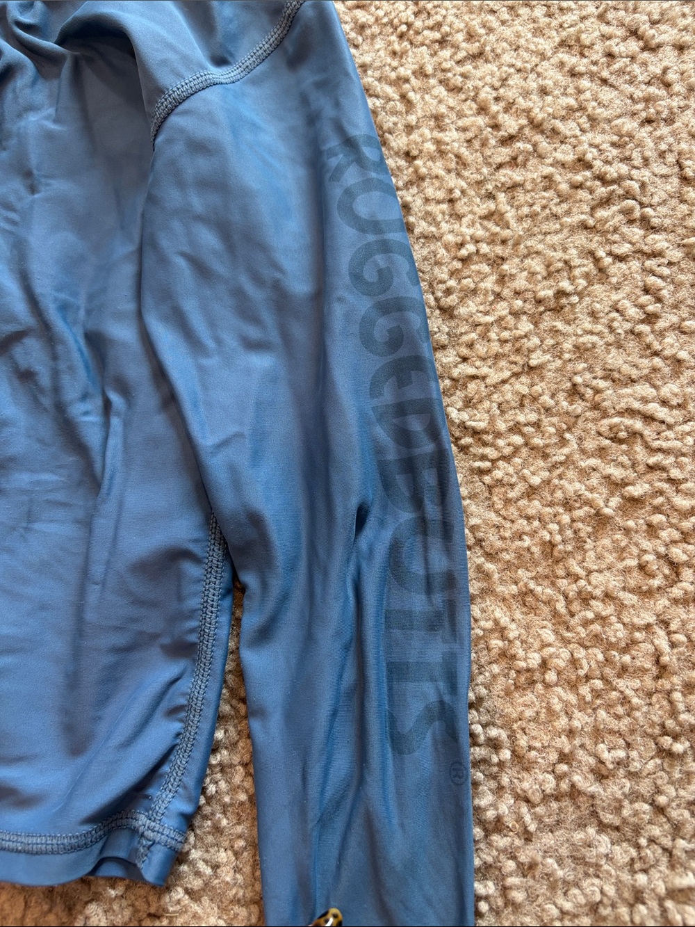 B69 Rugged Butts 3t Navy LS Rashgaurd Top - Picture 3 of 4